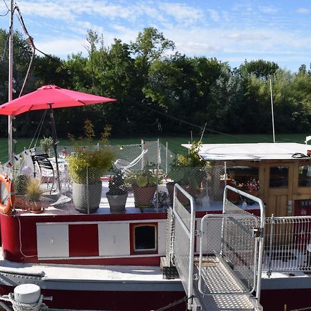 Отель Bateau, Peniche Marbore - Disney Lagny-sur-Marne Экстерьер фото